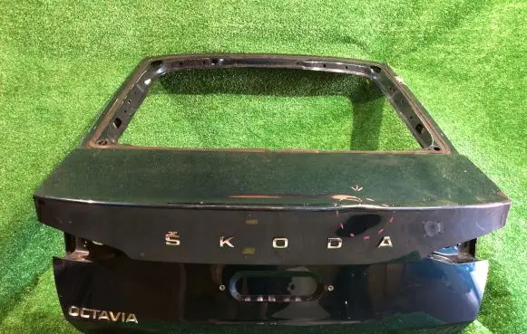 Tailgate/trunk/boot lid