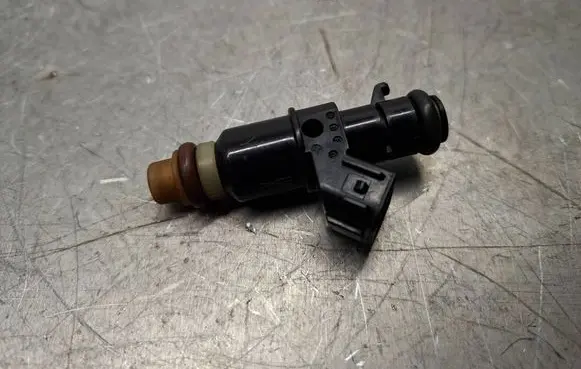 Honda Jazz Fuel injector BF21
