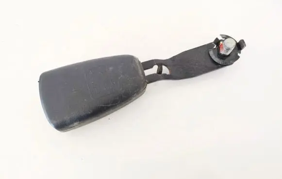 Mitsubishi Carisma Front seatbelt buckle 981024