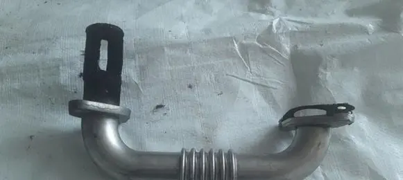 EGR valve line/pipe/hose
