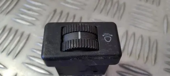 Volkswagen PASSAT B3 Headlight level height control switch 357941333 58B31G56B