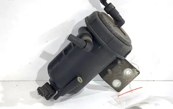 Peugeot Boxer Fuel filter housing 235514722