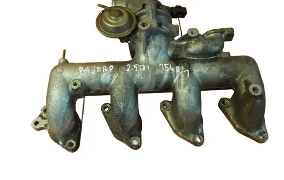 Mitsubishi Pajero Intake manifold MR577029