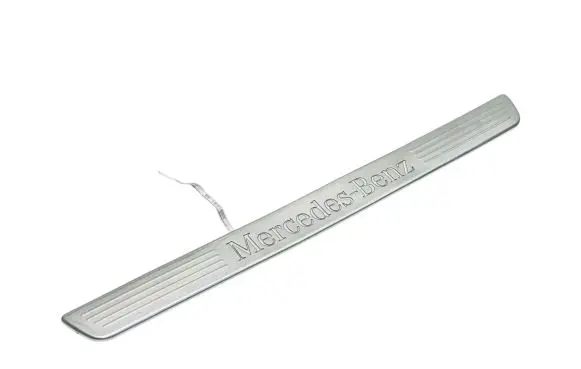 Mercedes-Benz GL X166 Front sill trim cover A1666809500
