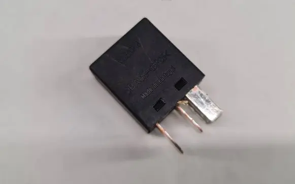 Volvo V70 Other relay 9441161 031322A A4001X40