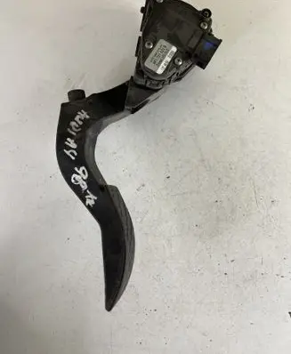 Audi A4 S4 B6 8E 8H Accelerator throttle pedal 6PV00837601 8E1721523B 600837601