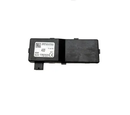 Opel Insignia A Door central lock control unit/module 13501980 F00HJ00471