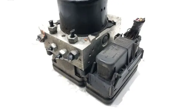 Volvo C30 ABS Pump 31317378