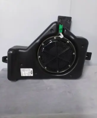 Ford Edge II Subwoofer speaker ET4T19A067AC H929R