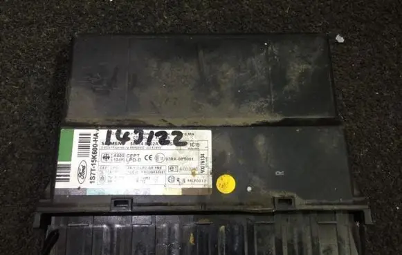 Ford Mondeo Mk III Comfort/convenience module 1s7t15k600ha 1s7t-15k600-ha