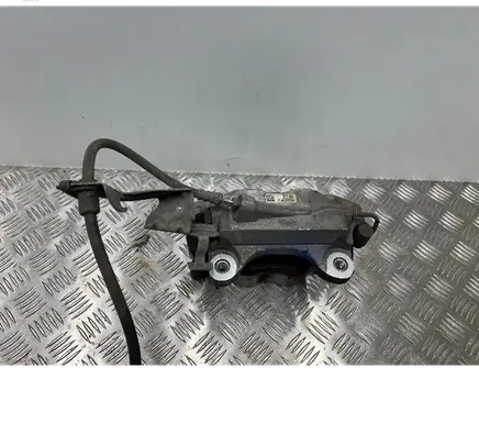 BMW 3 G20 G21 Front brake caliper 6885840