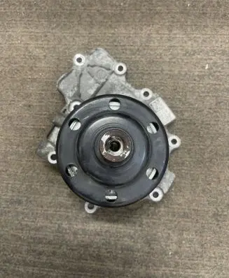 Mercedes-Benz Sprinter W906 Water pump A6512000801