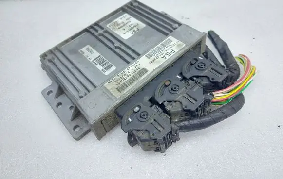 Citroen Berlingo Engine control unit/module 9643782580