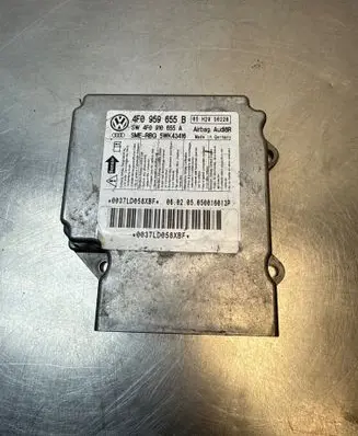 Audi A6 S6 C5 4B Airbag control unit/module 4F0959655B 4F0910655A 05H29S0220