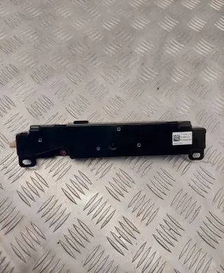 Tesla Model 3 Bluetooth antenna 158560100E ED322006003986