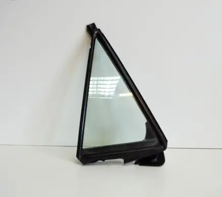 Mazda 3 II Rear side window BBN973651