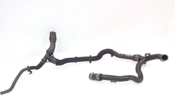 Mercedes-Benz B W245 Engine coolant pipe/hose A6402001452