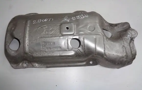 Opel Astra J Heat shield in engine bay 55562332 2399593