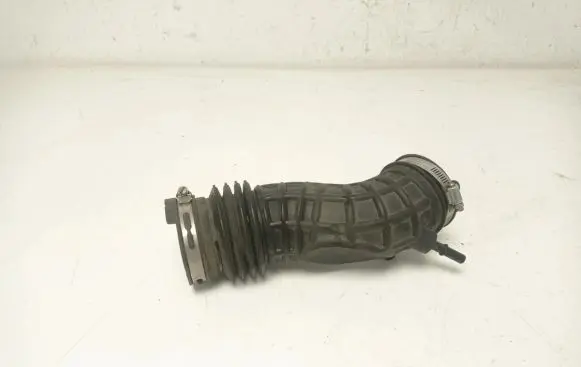 Ford Mondeo MK V Air intake duct part DS739R504GE