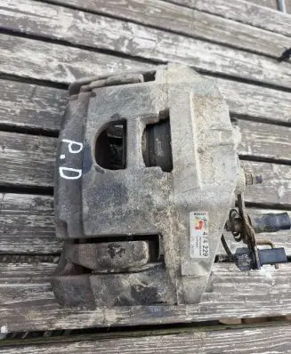 Audi A6 S6 C6 4F Front brake caliper