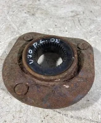 Volvo V70 Coil spring mount 
