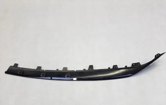 Mercedes-Benz CLS C257 Front bumper splitter molding A2578858104