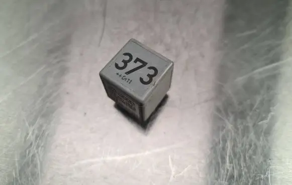 Audi A6 S6 C4 4A Other relay 8D0951253A