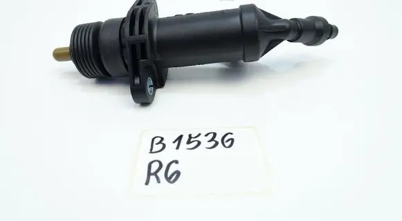 BMW 3 F30 F35 F31 Clutch master cylinder 6795711