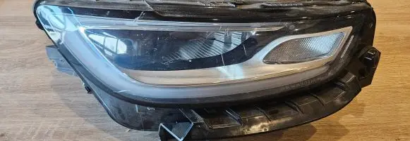 Chrysler Pacifica Headlight/headlamp 68428558AC P68428558AC