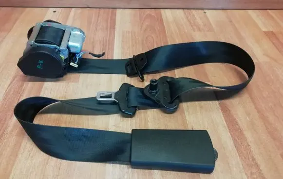 Renault Zoe Front seatbelt 868852607R