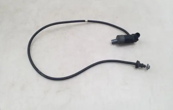 Volvo S80 Windscreen/windshield washer pump