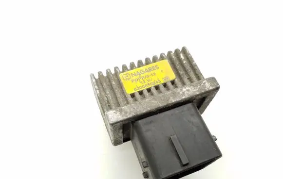 Renault Trafic II (X83) Glow plug pre-heat relay 8200859243