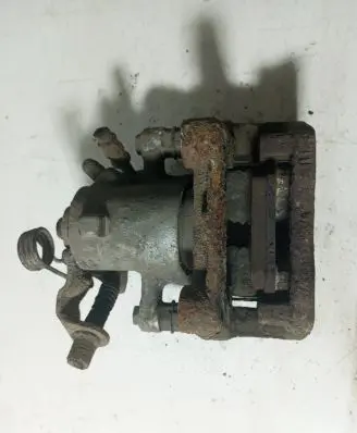 Opel Zafira B Rear brake caliper