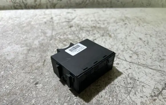 Toyota Avensis T250 Immobilizer control unit/module 8978005040 736679A 73667912