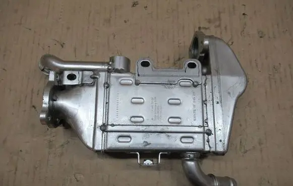 EGR valve cooler