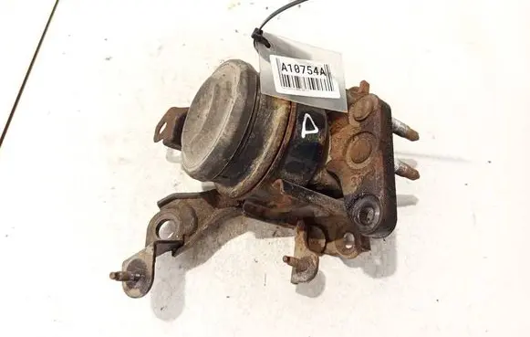 Toyota Corolla Verso E121 Engine mount bracket