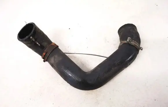 Opel Zafira A Engine coolant pipe/hose 90573220