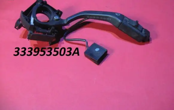 Volkswagen Jetta II Wiper control stalk 333953503A