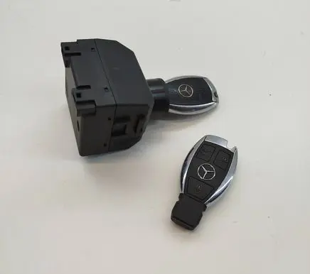 Mercedes-Benz S W221 Ignition lock 2215450508