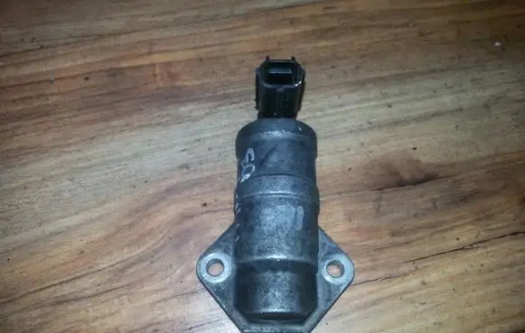 Ford Mondeo Mk III Idle control valve (regulator) 1S7G9F715AD