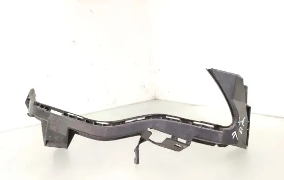 Subaru Impreza IV Headlight/headlamp mounting bracket
