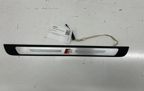 Audi A3 8Y Front sill (body part) 8Y0947417A