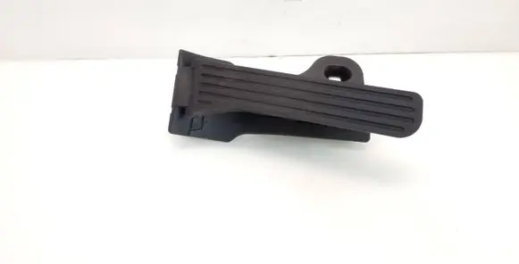 Volkswagen Caddy Accelerator throttle pedal 1T2723503H 651040040