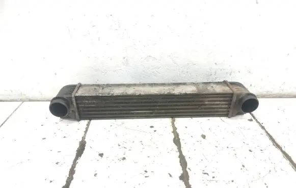 BMW 5 E39 Intercooler radiator 2247359 17512247359 1612787