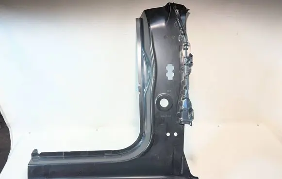 Audi A1 Side car body part 82G810102