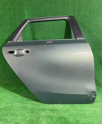 KIA Ceed Rear door