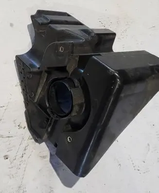 Renault Trafic III (X82) Air intake duct part 960155230R 93456932