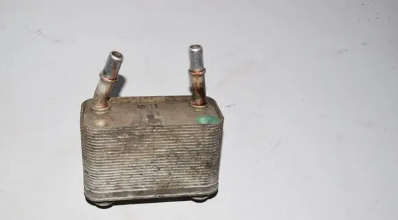 BMW X5 E53 Engine oil radiator 7537601
