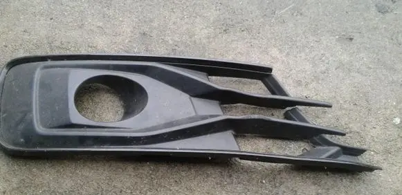 Audi A6 S6 C7 4G Tow hook cap/cover 