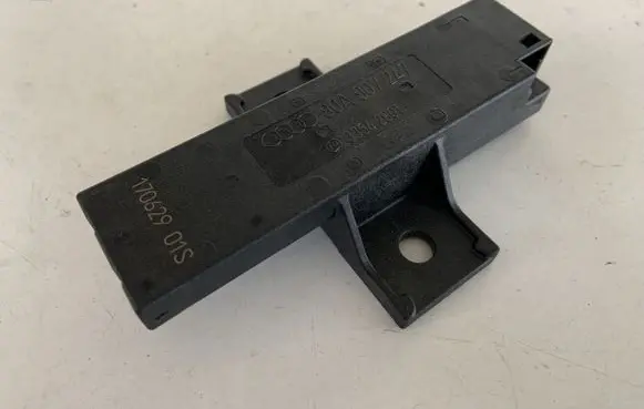 Audi Q5 SQ5 Keyless (KESSY) go control unit/module 80A907247